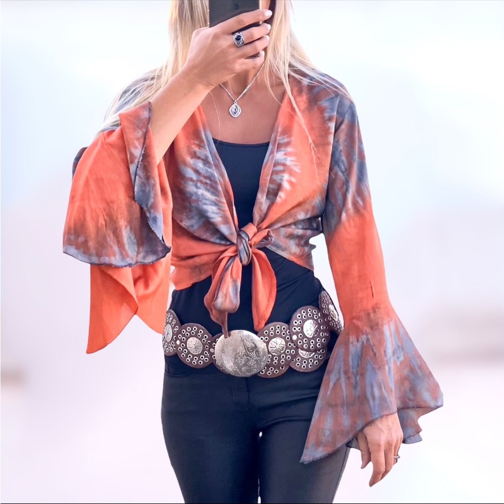 Red Chilli | Tie Dye Tie Front Top Orange Gray Bell Sleeve Boho Festival Size M